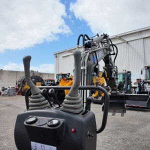 UME10T